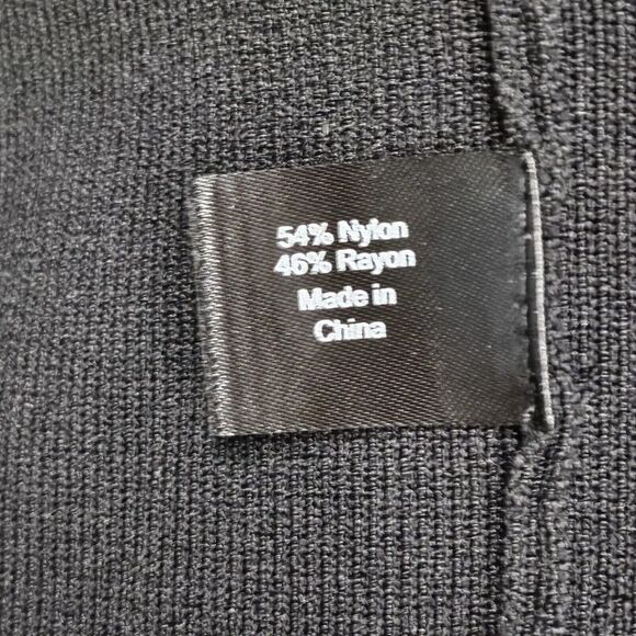 Glamour x Lane Bryant Off The Shoulder Fine Knit Top Size 14/16 Fluted Sleeves - Picture 5 of 8